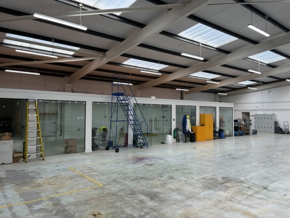 b7140acf fd3e 427d b940 2e79815b599c_web