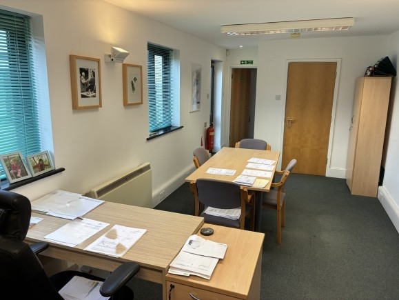 1efe83a1 fd75 4213 a359 68a0ab2b1962