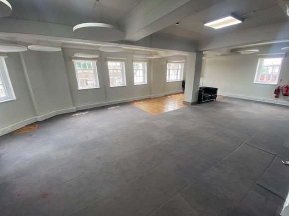 3c743e63 937d 4403 9f05 6a976eec13bb