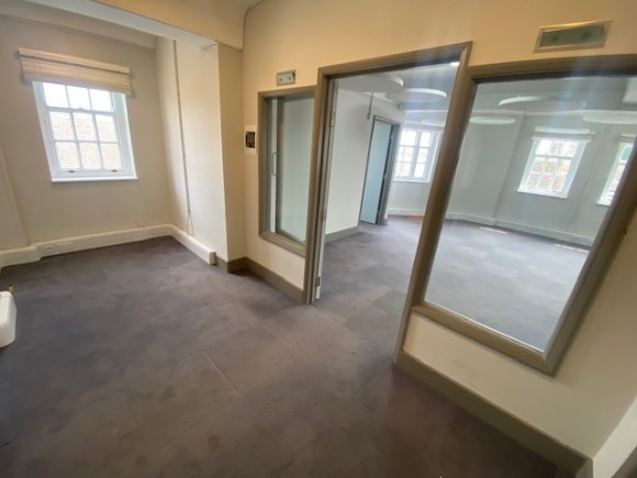 6f203bc5 89d7 4103 ad5f 79158ff72508