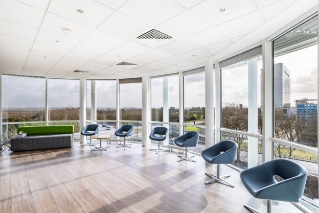 2c383503 6f5d 4649 9bdf ca16f3d721d0_web