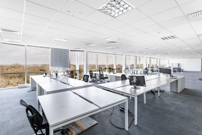 4f1d95ce 2f0b 40bf a254 138788a80c8c_web