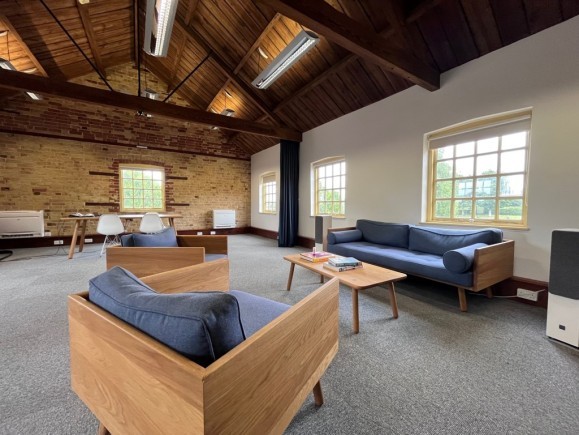 fae30152 5eee 4794 b58a 09bf0f9f55d8_web