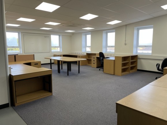 b694c56e e37b 4836 944a b902419e299a_web