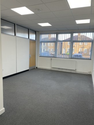 ef2bd78e 881e 4d40 aef4 8cbbe9bacd06_web