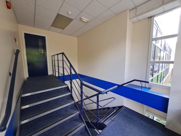 bf6dc571 2934 49fe b4d7 a9366236d528_web