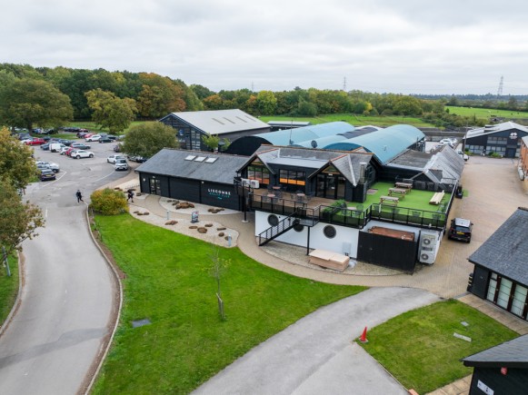 29ba558a 3f10 48fb 9099 c262d981e6f5_web