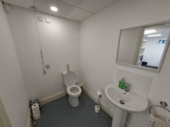 995f5659 42df 403e 8f66 94e1e95fe988_web