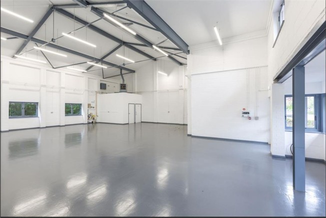 322526b7 15d8 4ff8 b3e0 72dfabb87690_web