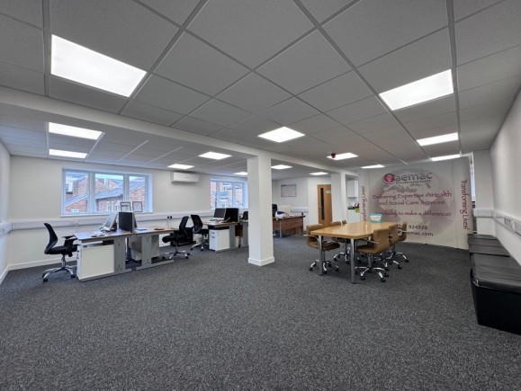 34b45254 df17 4793 b832 e75845f7ebfb_web