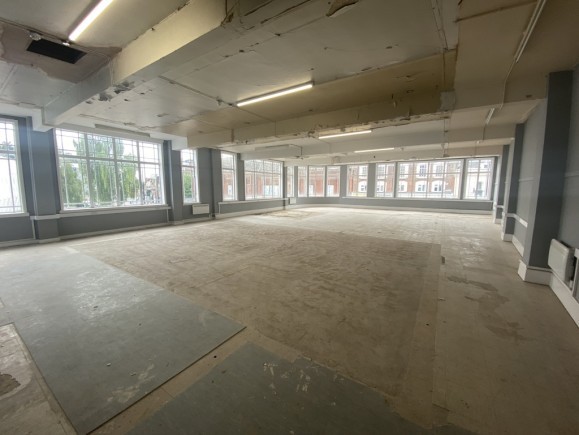 7f83bb8b 6228 4d53 bc0c 4f68294a5770_web