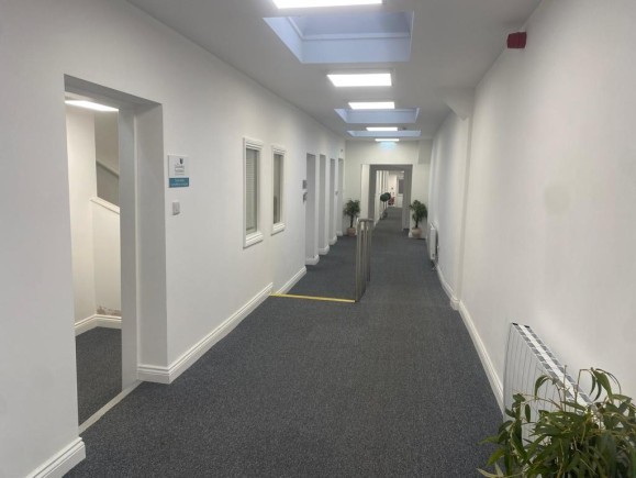 9a686031 fc8b 42b0 ad74 05cf4d0aeecb_web