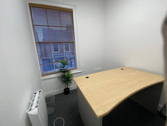 ba3c8b14 5063 4a7e 9d48 8cfe5dd0b645_web