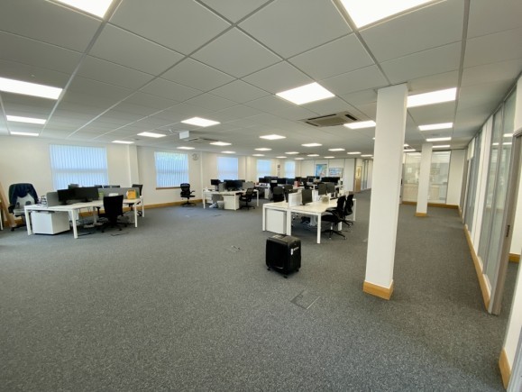 71437127 eacc 4c0b b374 b4e5a4b5e7d9_web