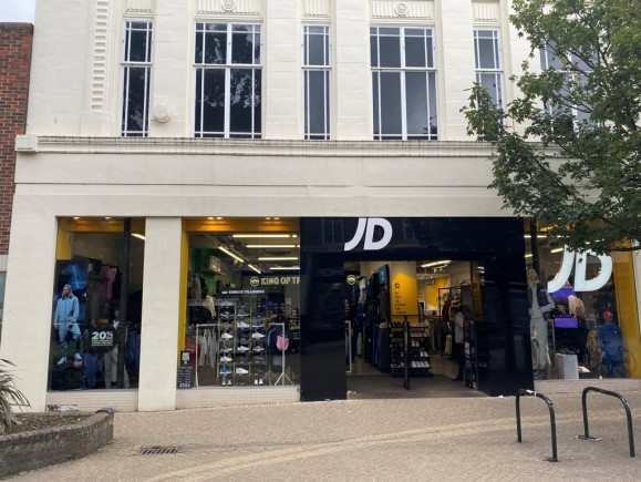 4c7334cf c8d2 4432 b7e3 a77b48cf8f7a_web