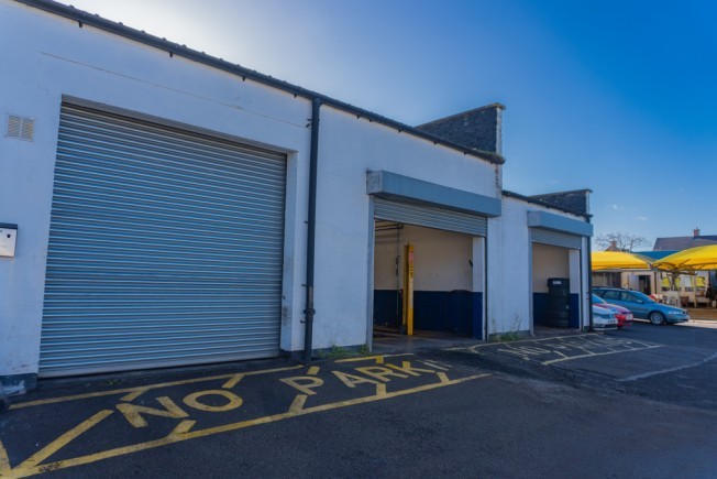 5654d493 9dc6 4a1e 90a4 00389ca95b0b_web