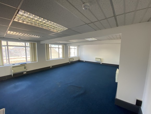 6e48e6d2 65d6 4818 9903 dc1f1e44b4e7_web