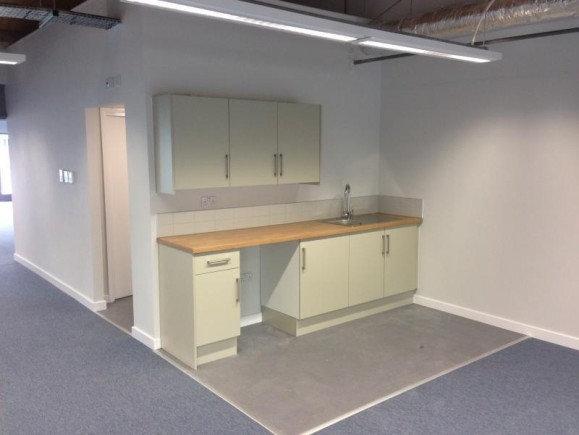 4810e5de 4c61 4b3d b5bf f9bb272c1b3e_web