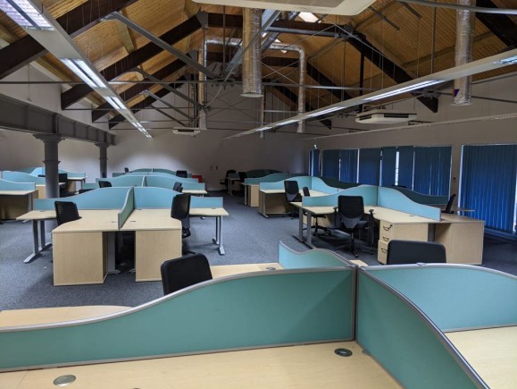 d32e150a 93af 4d4f 84f0 237d8fd9aa72_web