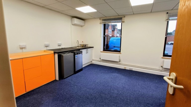 0203701d d8a8 47b5 9aad dc944ad1db30_web