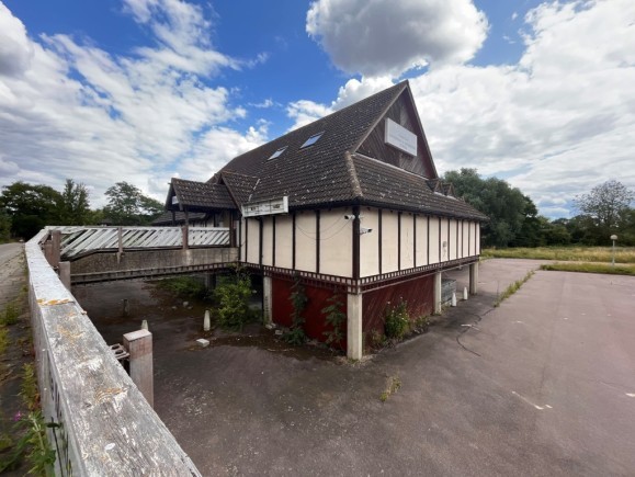 f59900df 1cae 44b8 853e 4f82e16ddf22_web