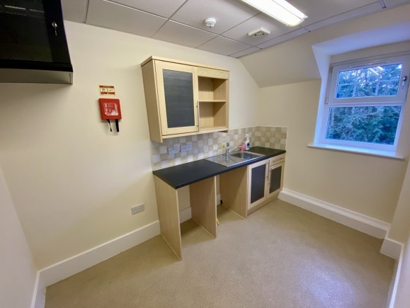 f534b7be c752 4caa be07 41b96a26e5a0_web