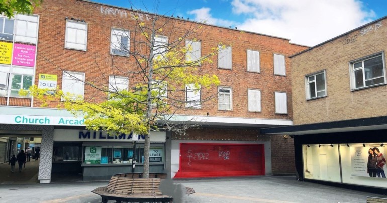 f07794af e53b 470b b2c2 301597944e05_web