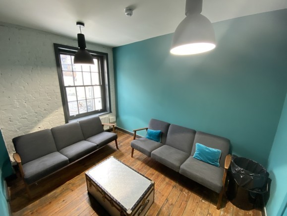 5eaa20fa fef8 427a bf49 f9555dfc3fdf_web