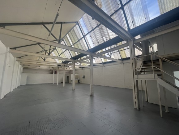 8612ab21 d2c8 41c6 b1a1 db429dc3c696_web