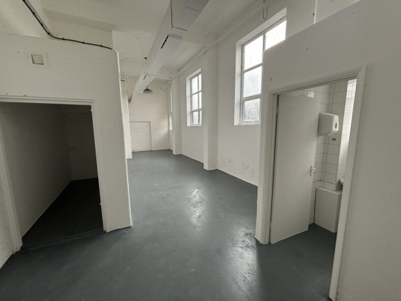 be003991 78b2 46fd a9bc c1bb1b25db0c_web