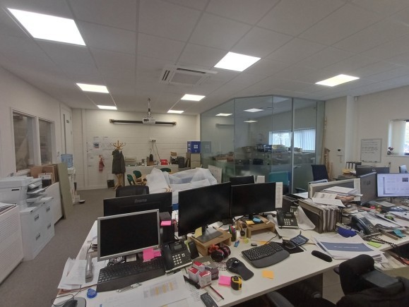 01b4ee05 f66e 4b3b 942d cfe0793b84a9_web