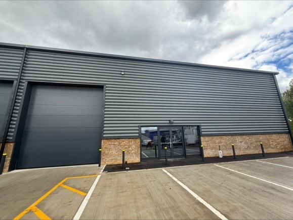 4f9fc0b7 a47f 4f57 9140 095aab37aa61_web