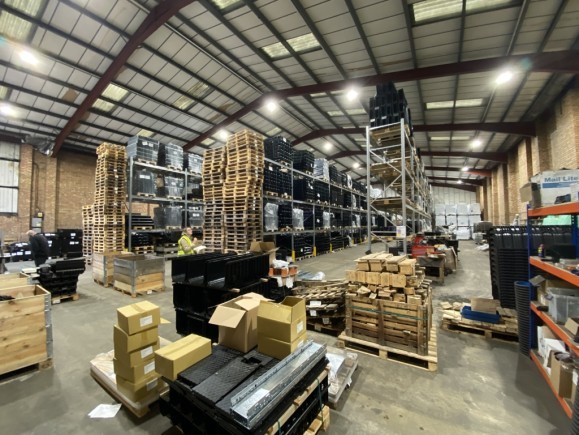 6af4b8e3 384d 435f a04b 3687214cfc19_web