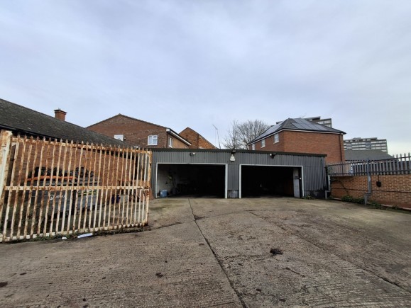 7e678dca a1a6 4854 ab73 b7a8fe88a1df_web