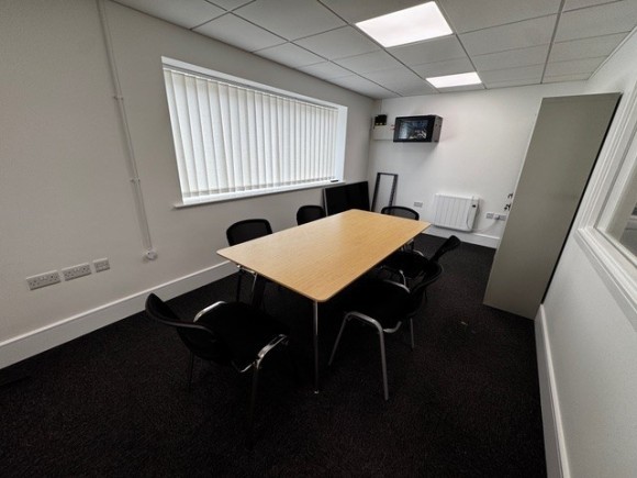 169d2432 701c 4d82 aad8 bb6708013bc3_web