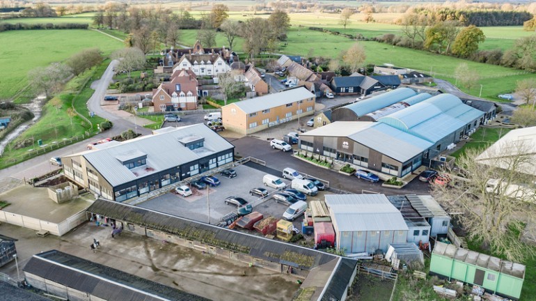 1b0164b0 bcfe 45b5 9379 2d3657d5db31_web