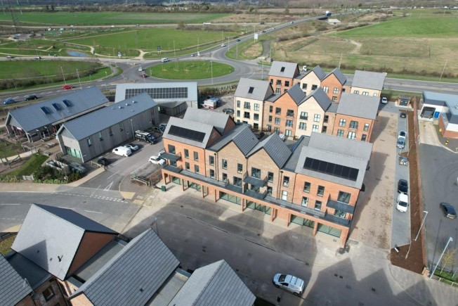 12670d12 7234 42e7 a566 8015ee50781a_web