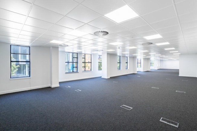 eead9961 87da 4193 bf55 9495760e8b24_web