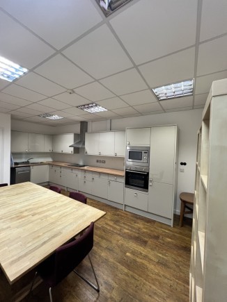 ec4f280a 78c8 43ed b945 29182d49b40c_web