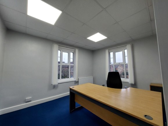 032bddf0 d8bd 4fa3 8e62 bc90dd0980c0_web