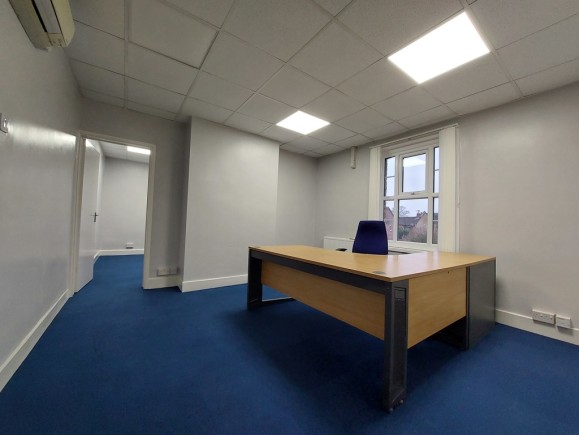 99c8af38 0503 429b 8431 1f72e90d306d_web