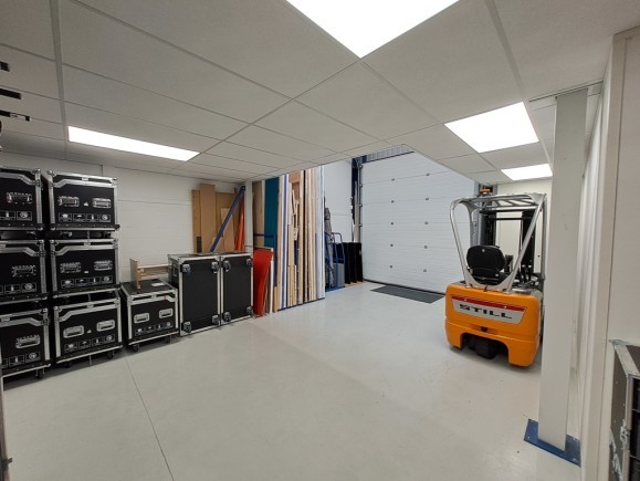 0c7a1b51 d077 4faa b569 a8ed64b88de0_web