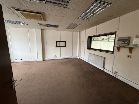 81538af5 7ebc 4cb2 af6b f66245849c8e_web