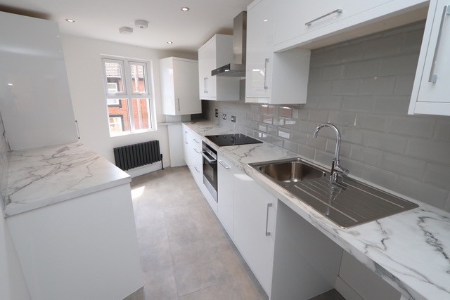 ea9801d1 8a0c 4e8c 9ca1 7059305dd5dc_web