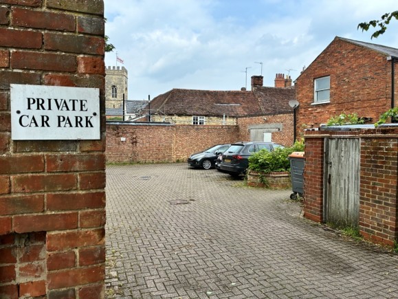 636b2ecd 1fa3 4438 b4c9 5ad16b0cc8dc_web