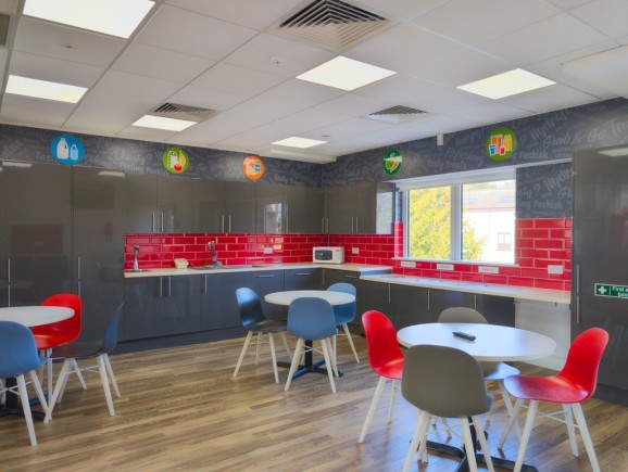 50421593 7120 4fcf 88bc c6e5e71fae3c_web