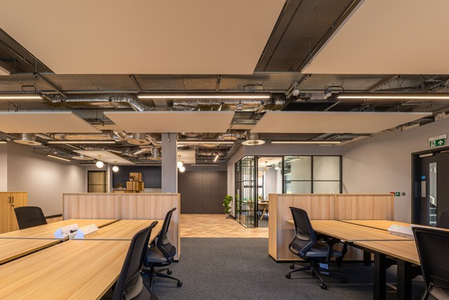 607e68c6 866f 4425 b535 b2e4dbadb05f_web