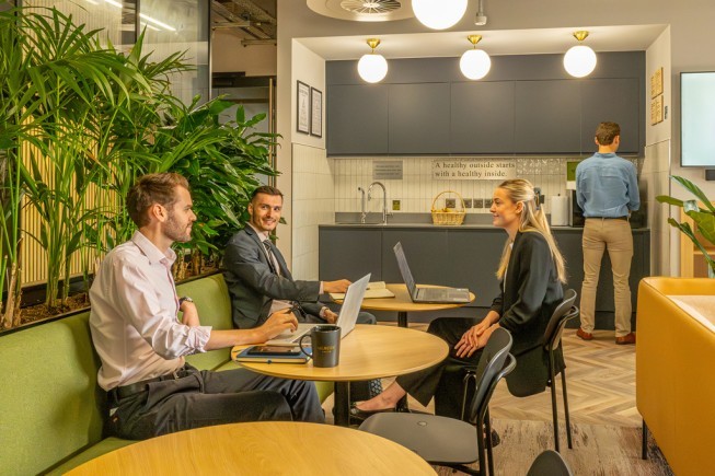 e0dc9b44 6c8a 4e07 9470 eb0de78c0ec6_web