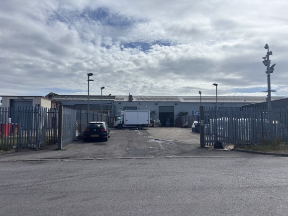 58a4f242 7ea3 4b12 8975 f8dea1aafb4f_web