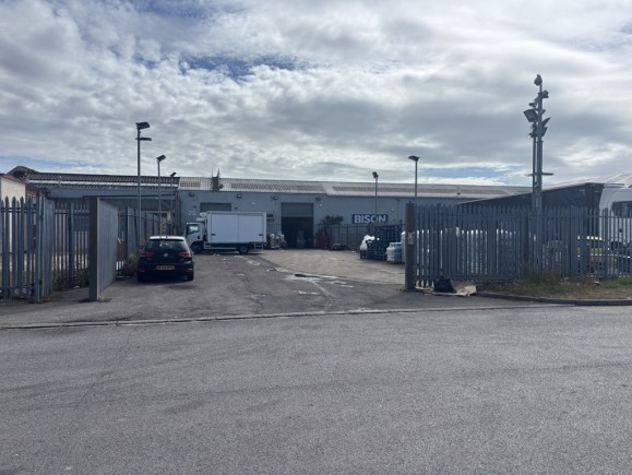 fb4dd4d5 ca65 499d b07e eb8da898338f_web